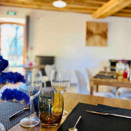 Bed and Breakfast Hameau De La Fausse Sauge Mezilles Экстерьер фото
